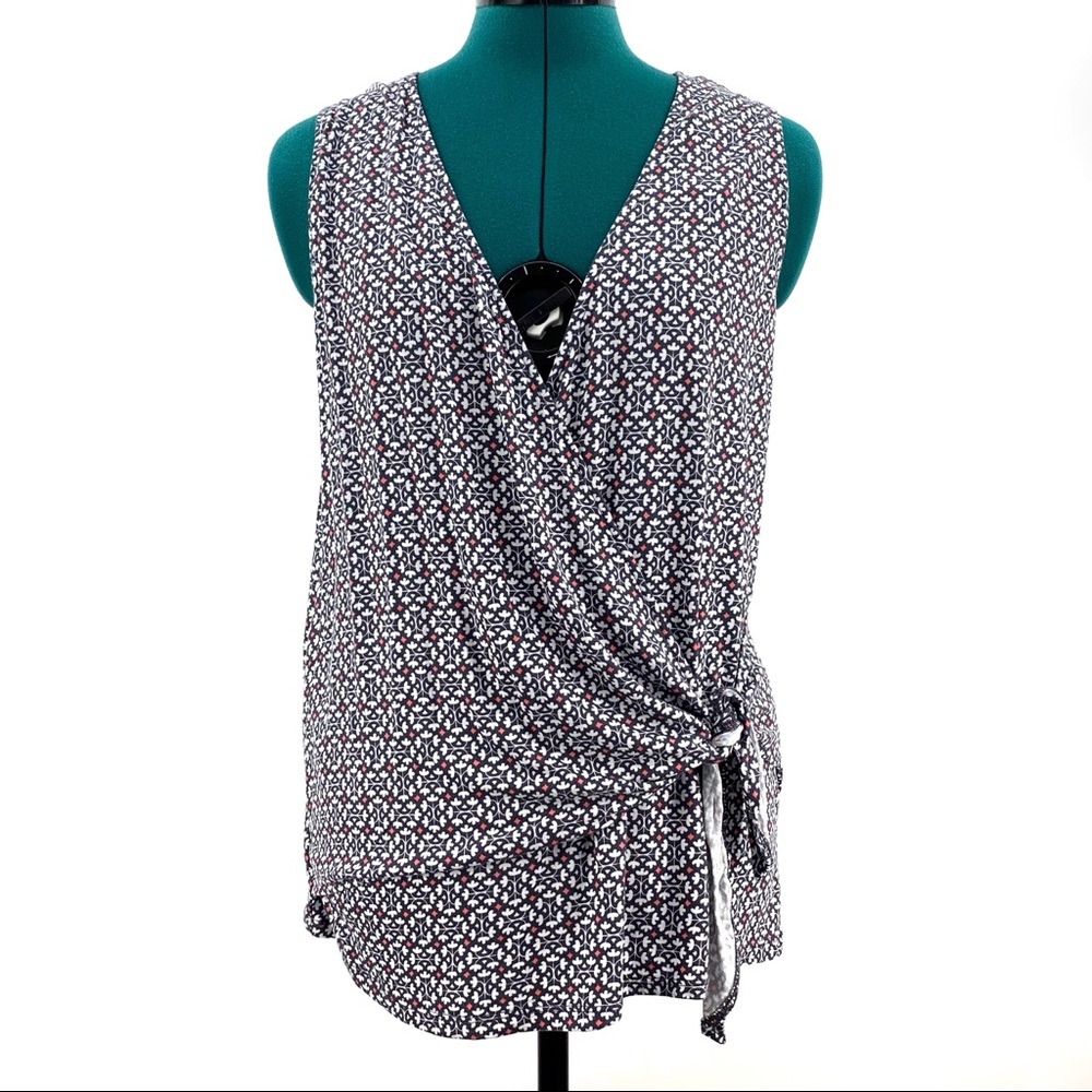 LOFT Outlet NWT Sleeveless Wrap Front Patterned Top, Small